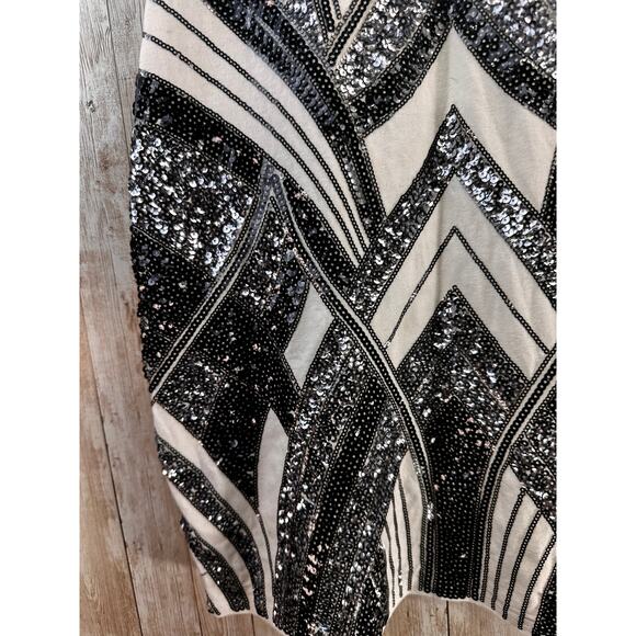 Express‎ Sheath Dress Womens S Black Silver Sequins Aztec Cap Sleeve Bodycon - Picture 6 of 12